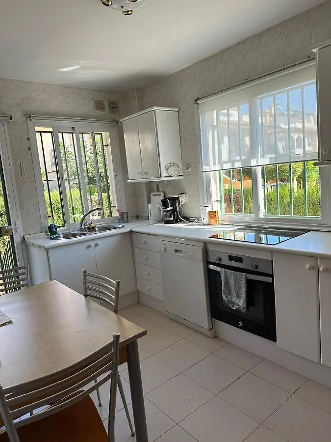 Seaside House, Bellisima Casa En Marbella Villa 0*,